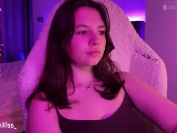 Kisankiss  live sex cam