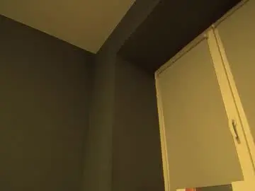 Luxie_queen  live sex cam