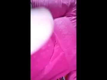 Priyachocolaty  live sex cam