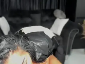 Pussydollxx  live sex cam