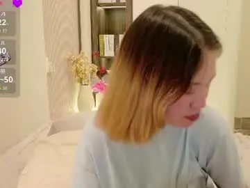 Alohabump  live sex cam