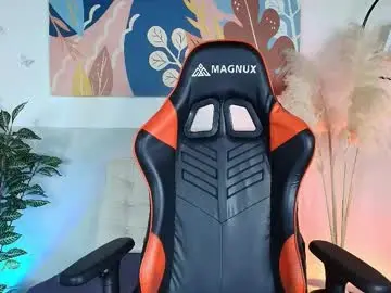 Antoniacasarini  live sex cam