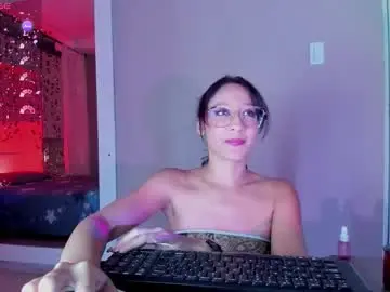 Camiigox  live sex cam