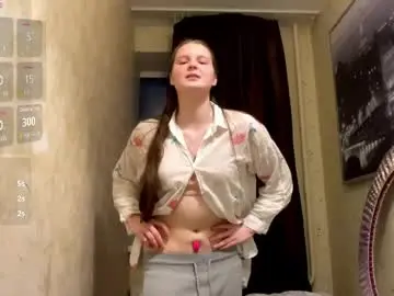 Chucasstevens  live sex cam