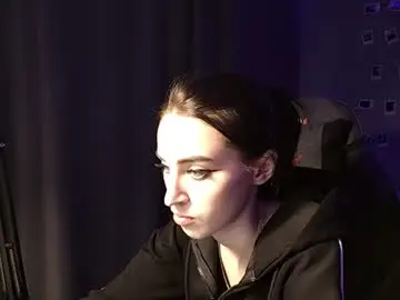Elinorashfield  live sex cam