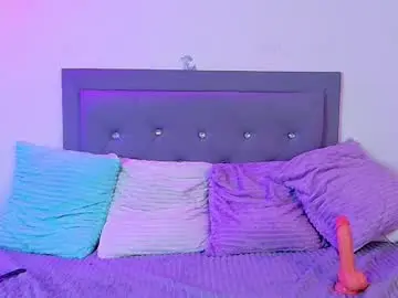 Evelyyn_grace  live sex cam