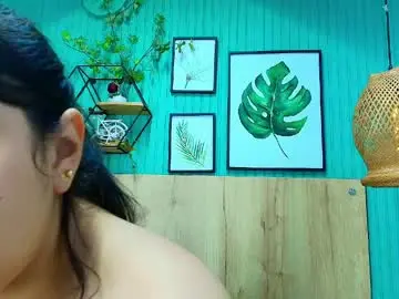 Geo_jonnes25  live sex cam