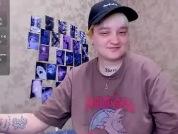 Hotty_linn  live sex cam