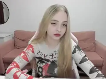 Lain__  live sex cam