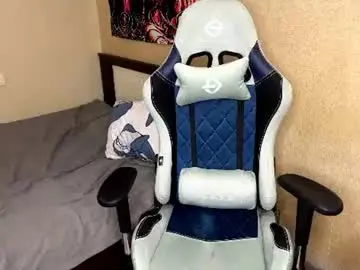 Lil_silvian  live sex cam