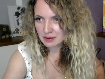Luxdonna  live sex cam
