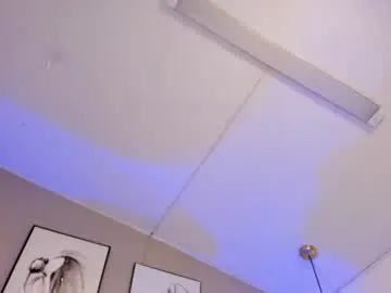 Melanie_hillz  live sex cam