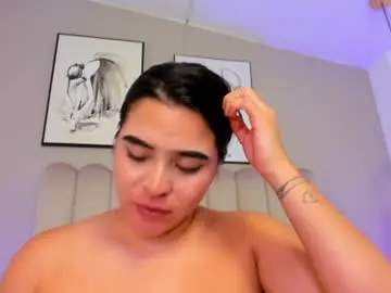 Melanie_hillz  live sex cam