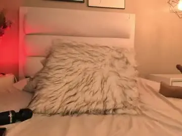 Melanie_hillz  live sex cam