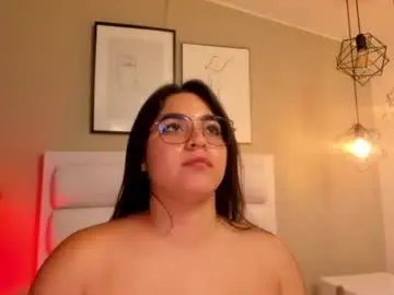 Melanie_hillz  live sex cam