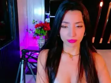 Mialovelyn  live sex cam