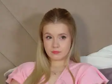 Milanabalmain  live sex cam