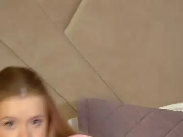 Milanabalmain  live sex cam