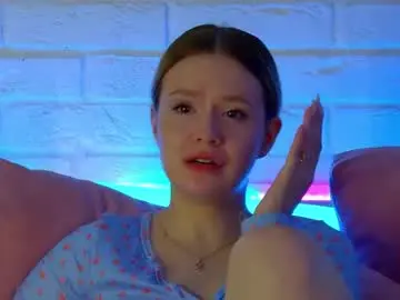 Milanabalmain  live sex cam