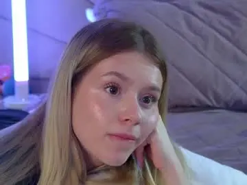 Milanabalmain  live sex cam