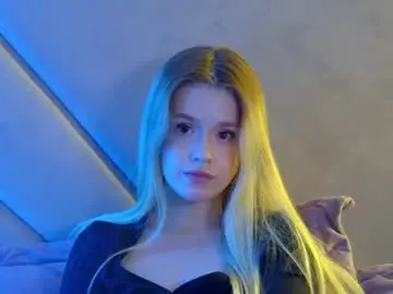 Milanabalmain  live sex cam