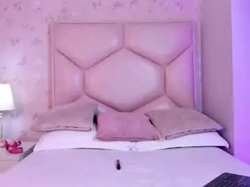 Noa_butterfly  live sex cam