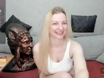 Now_elly  live sex cam