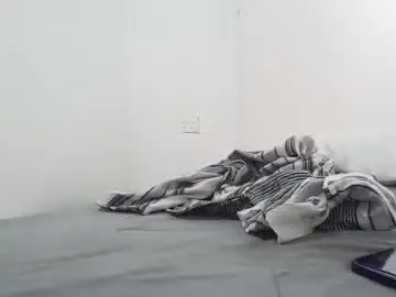 Sexy_n_thick  live sex cam