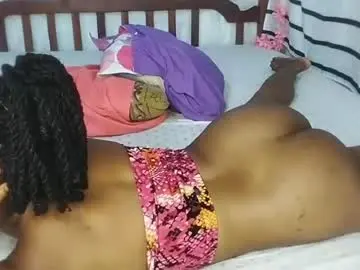 Sexy_n_thick  live sex cam