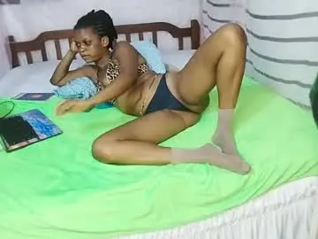 Sexy_n_thick  live sex cam