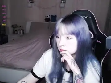 Akirahartyx  live sex cam
