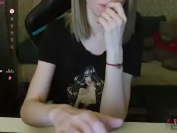 Angelcute32  live sex cam