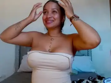 Celeneortiiz  live sex cam