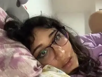 Gatitacherrry  live sex cam
