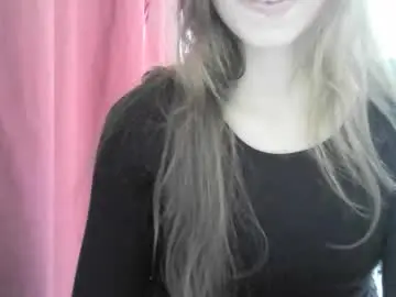 Lauragil07  live sex cam