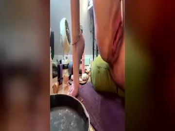 Leahloraine  live sex cam