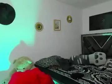 Martina_foxy01  live sex cam