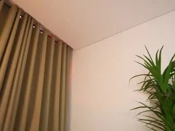 Miss_airi  live sex cam