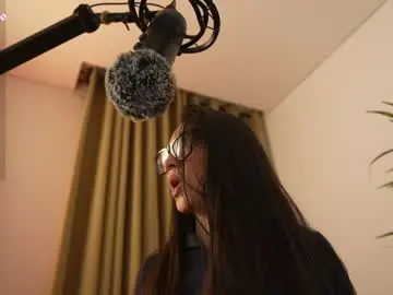 Miss_airi  live sex cam