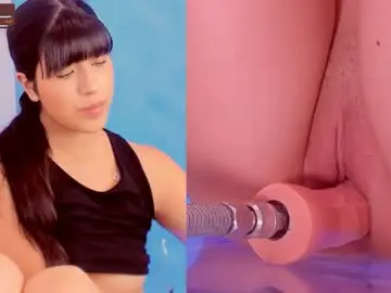 Molly_cm  live sex cam