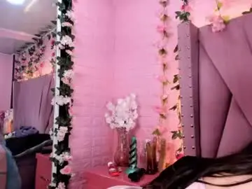 Sasha_petite_  live sex cam