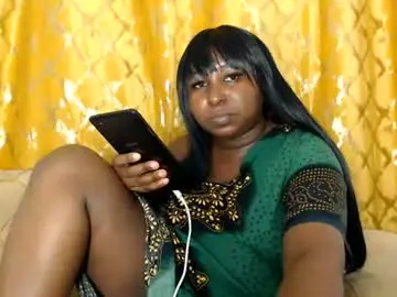 Uche_  live sex cam