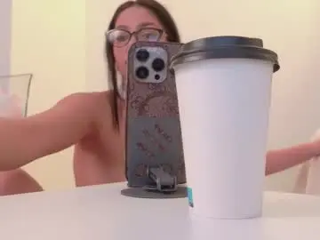 Bella_vixen_  live sex cam