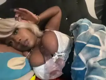 Blasiangyal  live sex cam