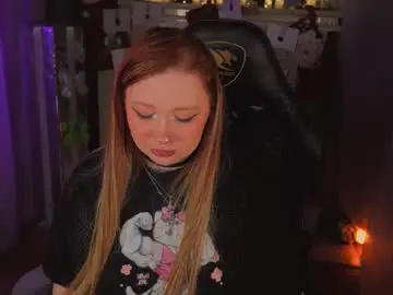 Carolina_winter  live sex cam