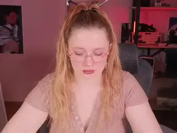 Carolina_winter  live sex cam