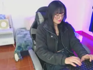 Isabella__666  live sex cam