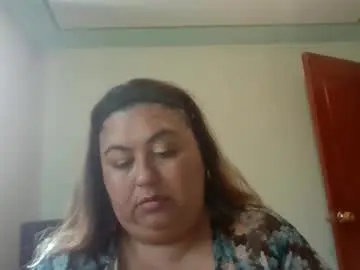 Karissa_curvy  live sex cam