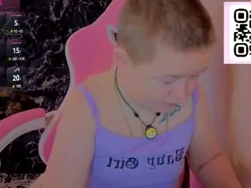 Mia_moores  live sex cam