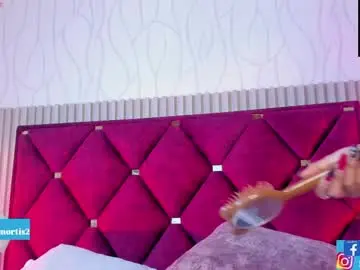 Morena3000  live sex cam